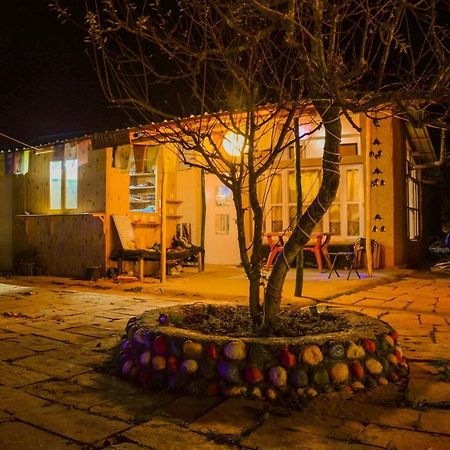 Himtrek Riverside Camps & Hostel Manali Kültér fotó